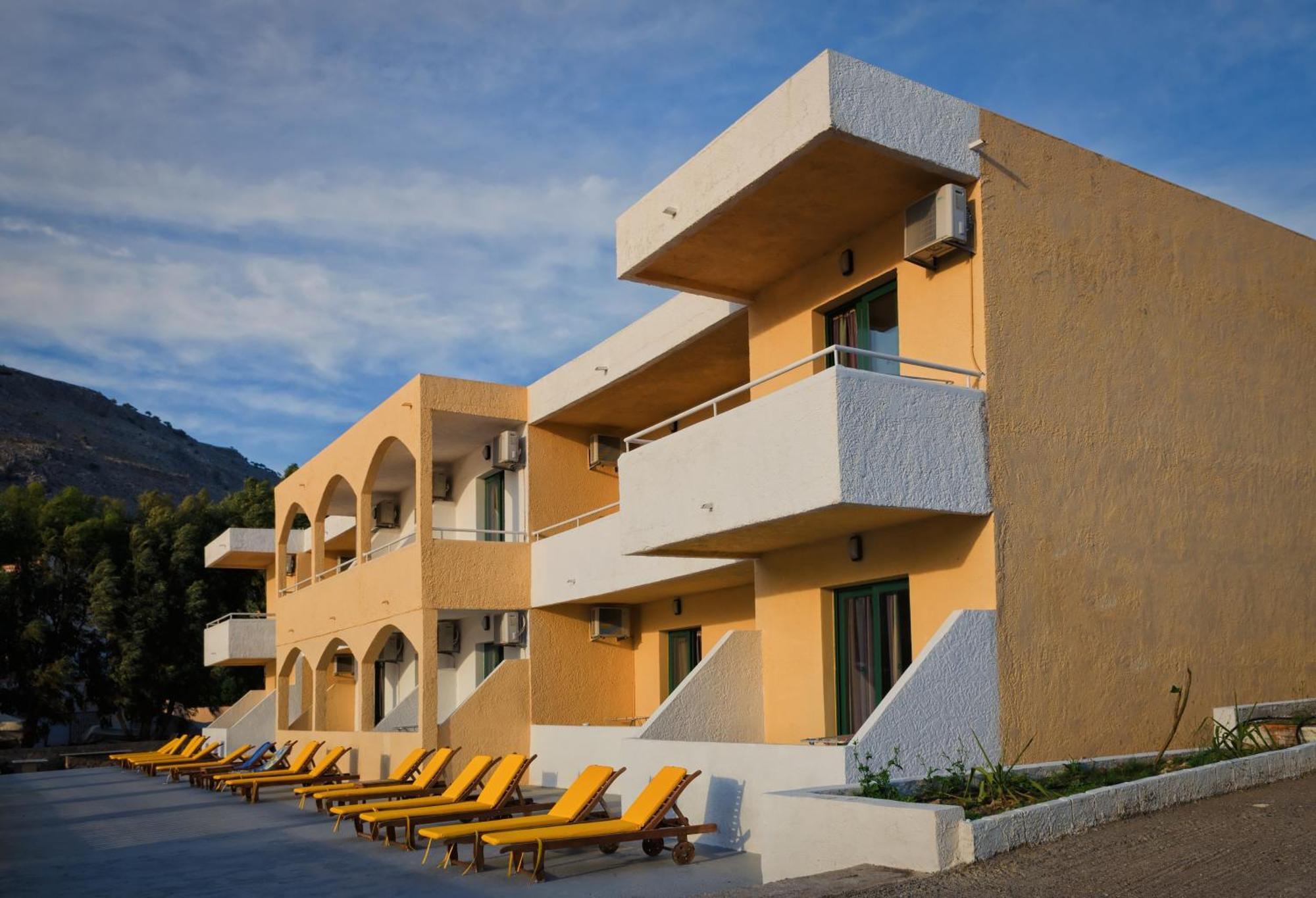 Anthi Maria Beach Apartments Pefki  ภายนอก รูปภาพ