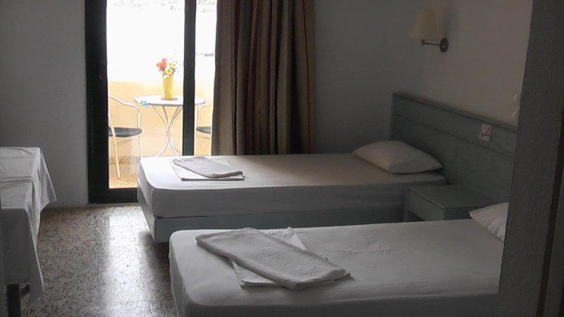 Anthi Maria Beach Apartments Pefki  ภายนอก รูปภาพ